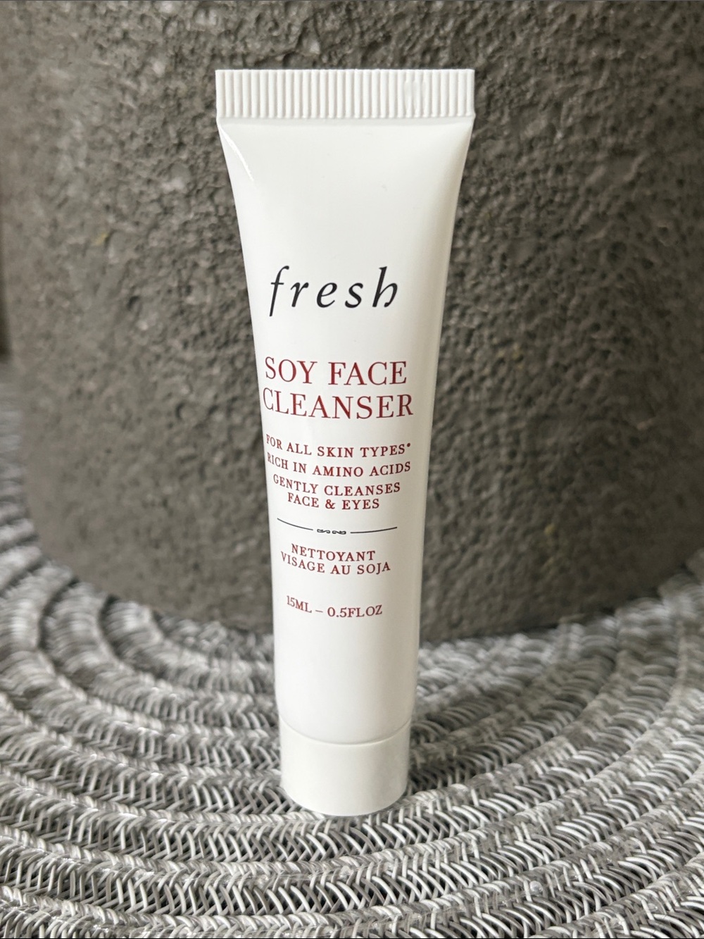 ❤️$5 NWT Fresh Soy Face Cleanser 15ml